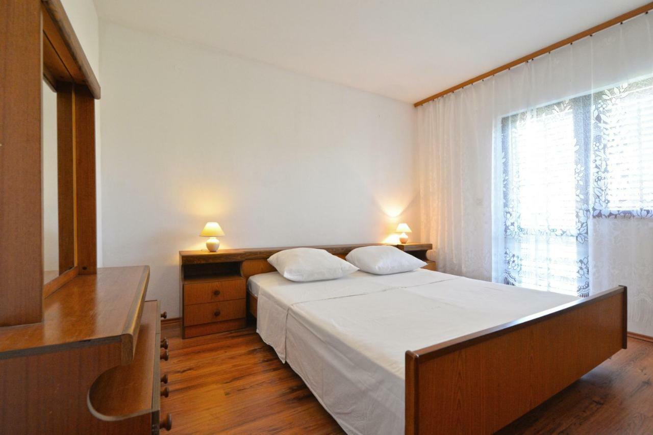Apartmani Sime Betina  Luaran gambar